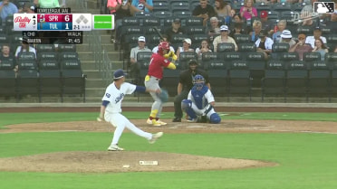 Won-Bin Cho homers (8) on a fly ball to right field.