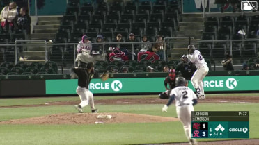 Brennen Davis out on a sacrifice fly to left fielder Victor Bericoto. Jakson Reetz scores. Rhylan Thomas to 3rd. Colt Emerson to 2nd.