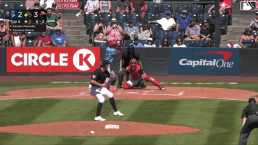 Landen Maroudis In play, run(s) to Cameron Nelson