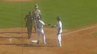 Colby Shelton's solo home run
