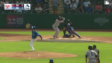 Victor Labrada singles on a line drive to left fielder Ryan Ward. Colt Emerson scores. Brennen Davis to 2nd.