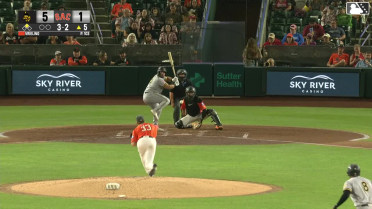 Trystan Vrieling In play, run(s) to Niko Kavadas