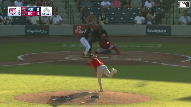 Trevor Cohen homers (3) on a line drive to right center field.