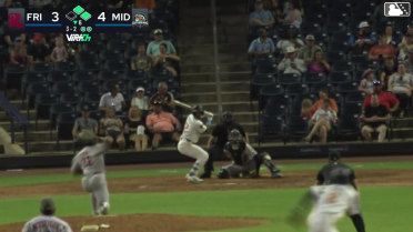 Leo De Vries singles on a sharp ground ball to right fielder Keith Jones II, deflected by second baseman Frainyer Chavez. Clark Elliott scores. Ryan Lasko to 3rd.