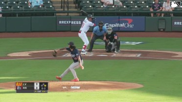 Yu-Min Lin In play, run(s) to Aaron Zavala