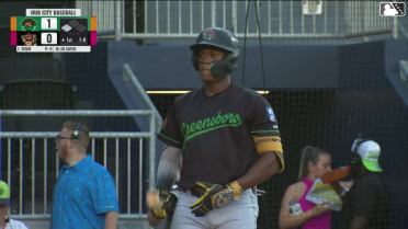 Edward Florentino doubles (5) on a line drive to right fielder Hector Osorio. Sammy Stafura scores. Edward Florentino to 3rd. Fielding error by center fielder Marcos Torres.