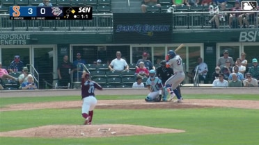 Mark Vientos homers (4) on a fly ball to left field. Nick Morabito scores.