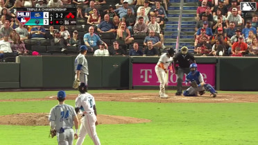 Omar Narváez walks, scoring Tommy Sacco Jr.