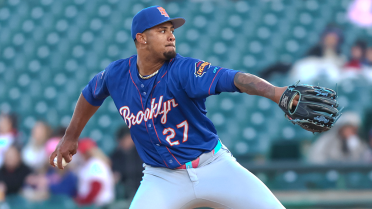 Cyclones Blanked By Emperors, 2-0, In Series Opener
