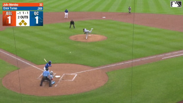 Julio Mendez In play, run(s) to Erick Torres