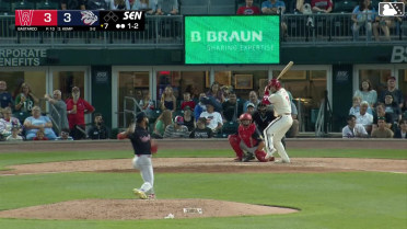 Otto Kemp homers (6) on a fly ball to center field.