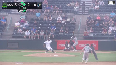 Dakota Jordan singles on a ground ball to right fielder Randy De Jesus. Walker Martin scores. Zander Darby to 3rd.