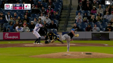 Charlie Szykowny singles on a ground ball to right fielder Alfonsin Rosario. Bo Davidson scores.