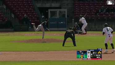 Brandon Winokur doubles (3) on a line drive to right fielder Nolan Sailors. Marek Houston scores. Eduardo Tait scores. Khadim Diaw to 3rd.