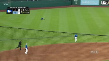 Esteury Ruiz's diving catch