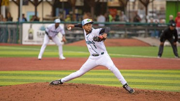 Tortugas Stymied in Rainy Thursday-Night Defeat