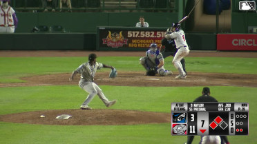 Myles Naylor singles on a ground ball to shortstop Austin Charles. Ali Camarillo scores. Devin Taylor to 3rd.