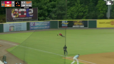 Turner Hill's diving catch