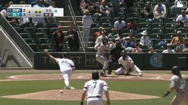 Brett Wisely doubles (9) on a fly ball to right fielder Korey Lee. Aaron Schunk scores.