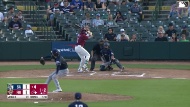 Keith Jones II homers (6) on a fly ball to center field. Arturo Disla scores.
