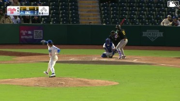 Denzer Guzman homers (5) on a line drive to left field. Chris Taylor scores.