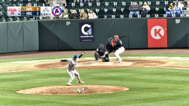 Cayden Wallace homers (2) on a line drive to left field.