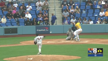 Alix Hernandez In play, run(s) to Joendry Vargas