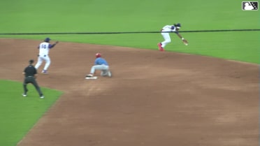 Jonathan Stevens In play, run(s) to Alirio Ferrebus