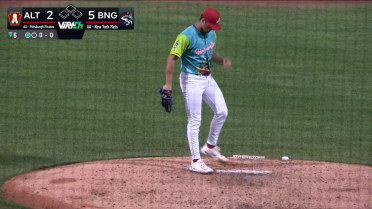 Jonathan Santucci fans eight in Double-A debut