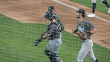 Cesar Perdomo strikes out 10