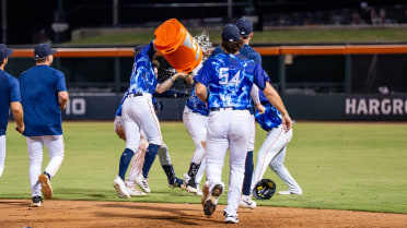 Brooks Walk-Off Single Propels Sugar Land To Third-Straight Win