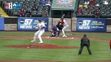 Jake Cunningham singles on a line drive to right fielder Leonel Espinoza. Rosman Verdugo scores. Lamar King Jr. scores. Alex McCoy to 3rd.
