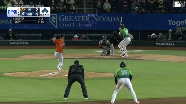 Michael Kelly In play, run(s) to LuJames Groover