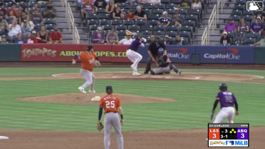 Roc Riggio out on a sacrifice fly to center fielder Brayan Buelvas. Sterlin Thompson scores. Vimael Machín to 3rd.