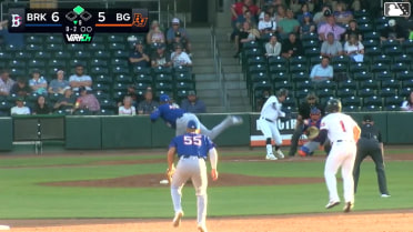 Adrian Santana doubles (4) on a line drive to center fielder Sam Biller. Jose Perez scores.