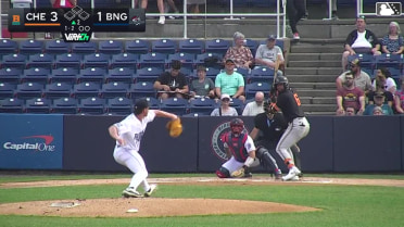 Willy Vasquez homers (2) on a fly ball to right field.