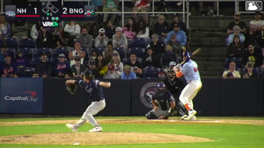Tyrone Taylor homers (1) on a fly ball to center field.