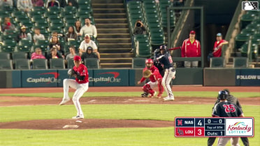 Eddys Leonard doubles (7) on a line drive to center fielder Noelvi Marte. Luis Lara scores. Brock Wilken scores. Jeferson Quero to 3rd.