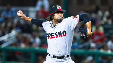 Big Inning Grounds Grizzlies in Ontario