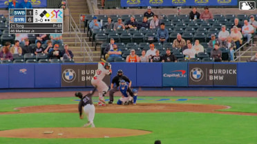 Ernesto Martinez Jr. homers (3) on a line drive to right field. Seth Brown scores.