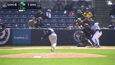 Chris Suero singles on a ground ball to right fielder DJ Gladney. A.J. Ewing scores. Jacob Reimer to 3rd.