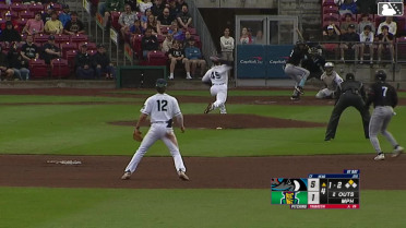 Dillon Head triples (2) on a fly ball to right fielder Yasser Mercedes. Wilfredo Lara scores.