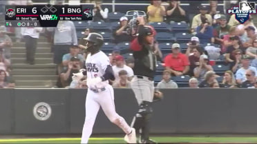 D’Andre Smith's first postseason homer
