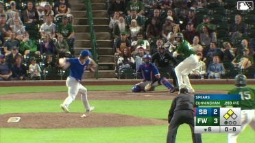 Jake Cunningham singles on a line drive to left fielder Jose Escobar. Rosman Verdugo scores. Alex McCoy scores.