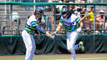 Tai Peete hits his 10th homer of the year 