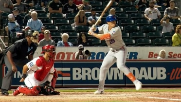 Tyrone Taylor hits for the cycle