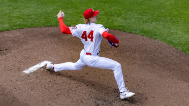 King Adds Emeralds To Crown, Carries C's To 5-4 Win