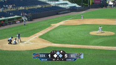 Jamari Baylor singles on a sharp line drive to center fielder Luke Dickerson. Trey Snyder scores. Yonatan Henriquez to 2nd.