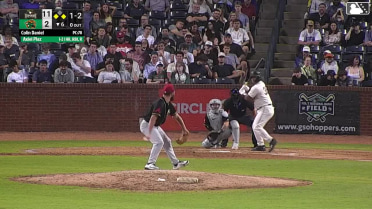 Axiel Plaz out on a sacrifice fly to right fielder Logan Braunschweig. Lonnie White Jr. scores.