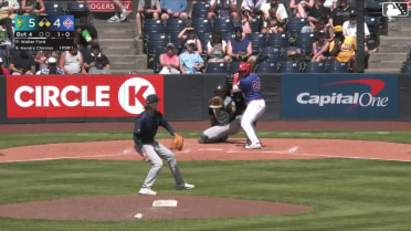 Kendry Chirinos singles on a sharp line drive to center fielder Jonny Farmelo. J.R. Freethy scores. Edward Duran to 2nd.